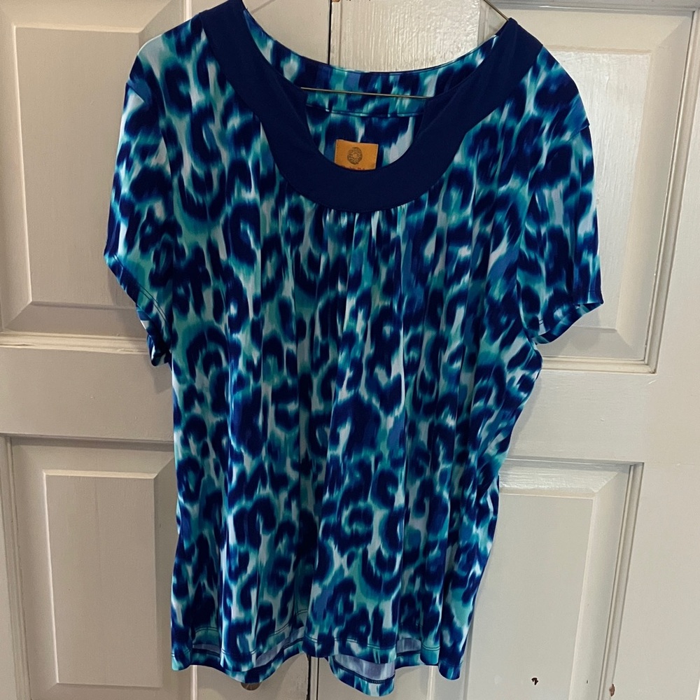 Ruby Rd. Blue Leopard Print Women's Top